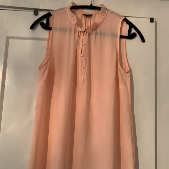 NWOT pale pink sleeveless Talbots tank with ruffle - Picture 1 of 4